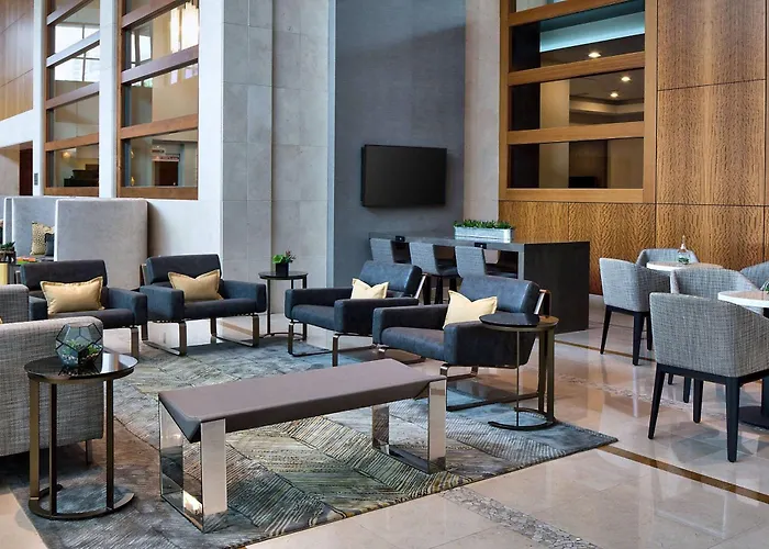 Hotels with tennis Wyndham Atlanta Buckhead & Conference Center