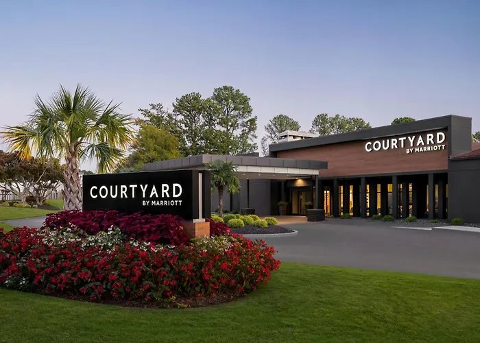 Hotel: Courtyard By Marriott Atlanta Northlake