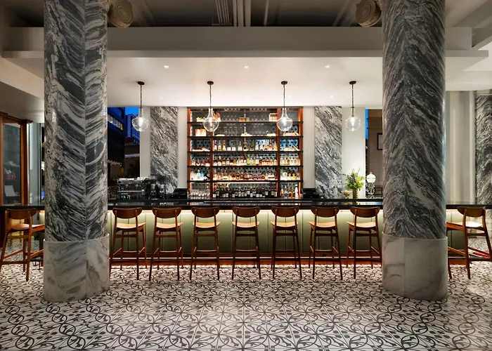 Candler , Curio Collection By Hilton