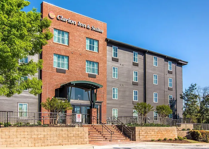 Family Hotel: Clarion Inn & Suites Atlanta Downtown