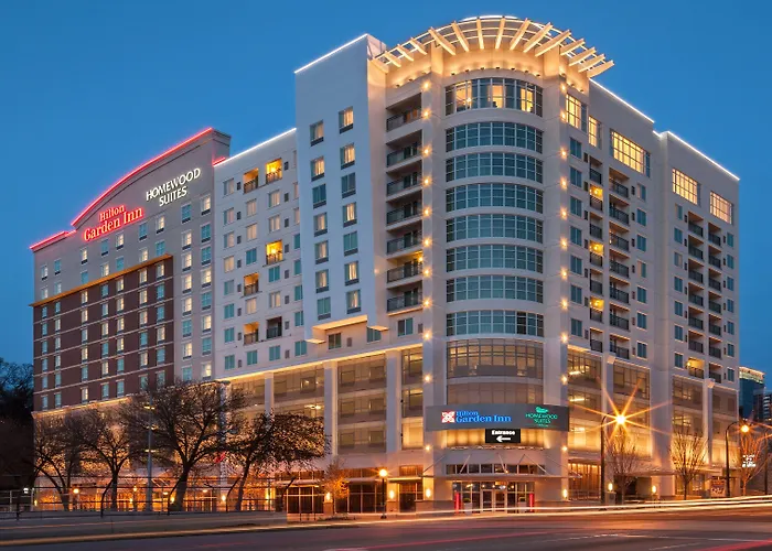 Pet Friendly hotel: Homewood Suites Atlanta Midtown