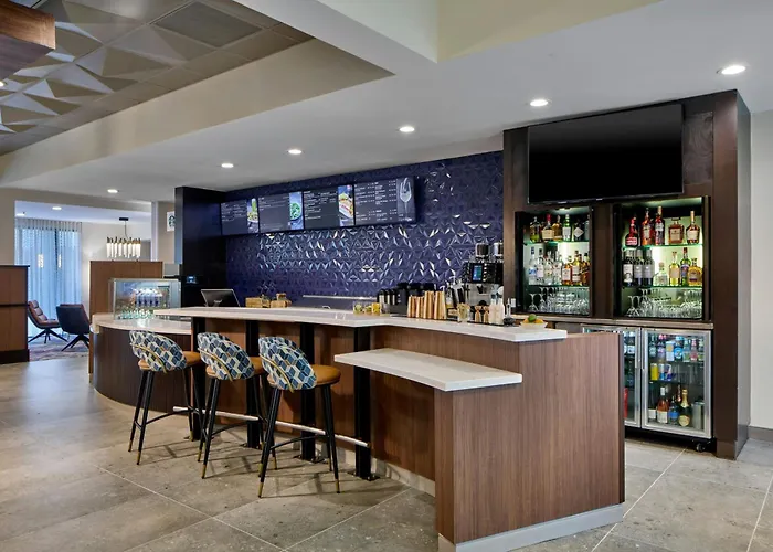 Courtyard By Marriott Atlanta Windy Hill/Ballpark